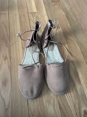NEW Eileen Fisher Flat Elastic Lace up Espadrille Size 11